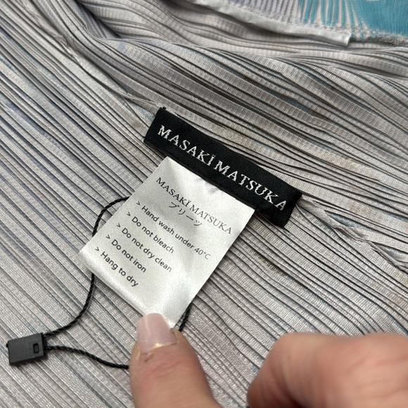 Masaki Matsuka and Gray Floral Print Short Sleeve Open Front Shrug Cardi S/M - Picture 12 of 14